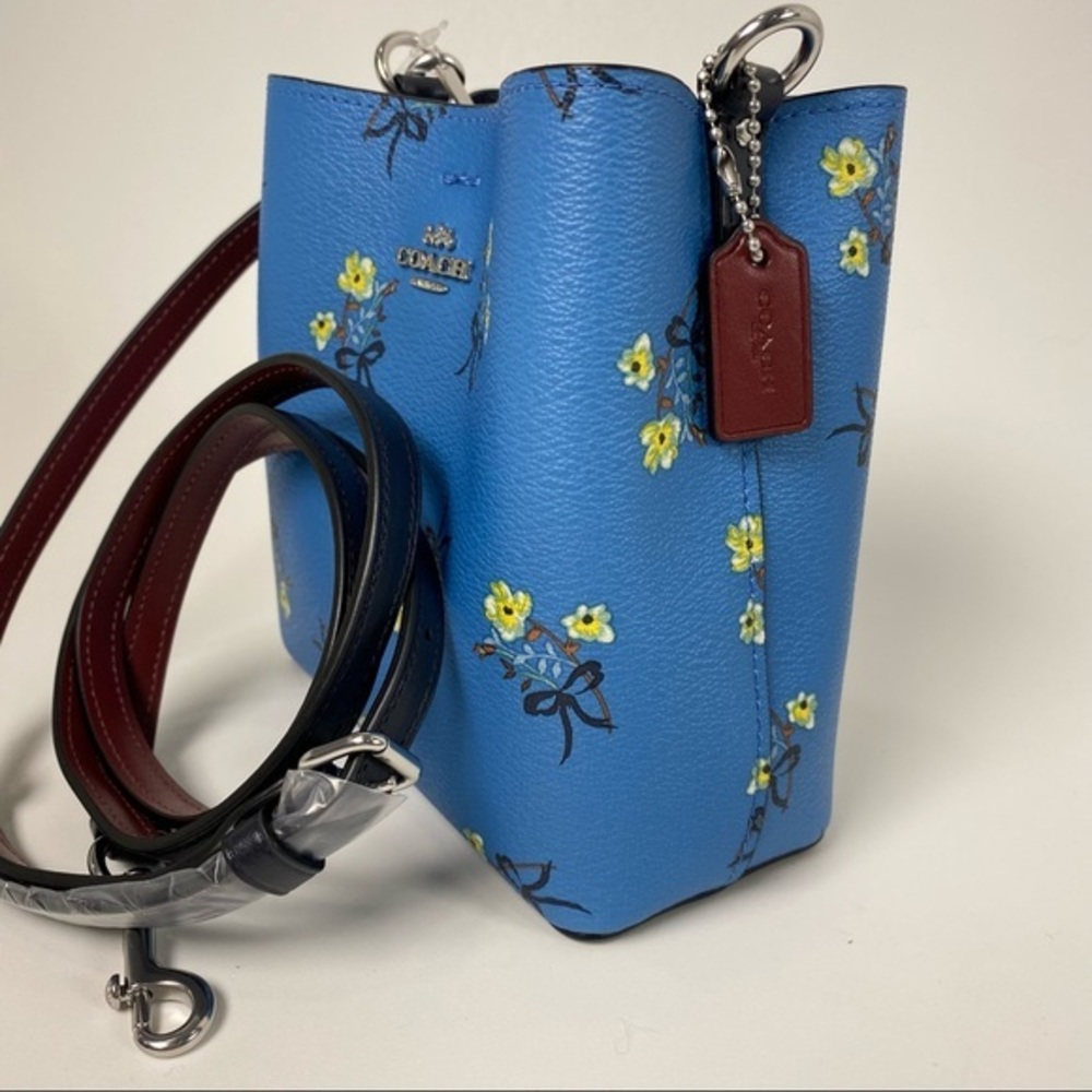 COACH Mini Town Bucket Crossbody Bag Floral Bow Print Blue Handbag New - Picture 8 of 11